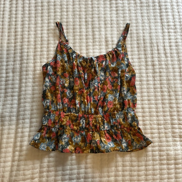 Floral Sleeveless Top - Picture 1 of 3